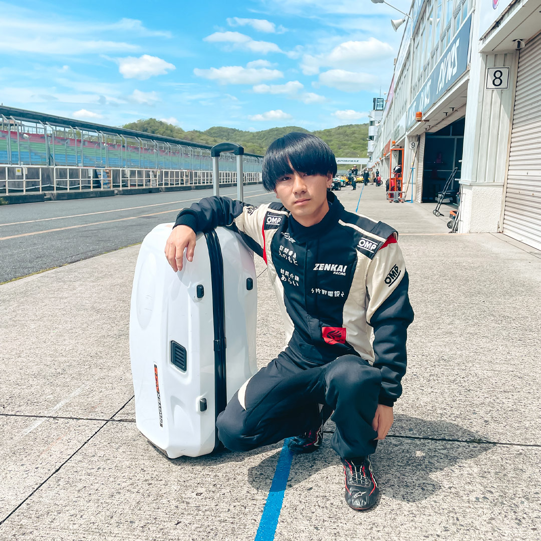 小暮ひかる選手よりフィンランドから写真が届きました