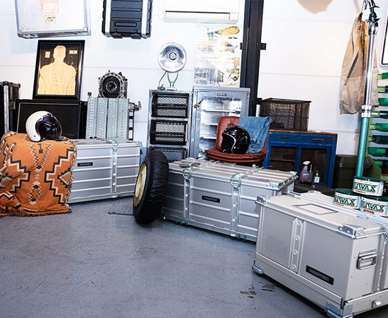 折りたたみ式アルミコンテナ