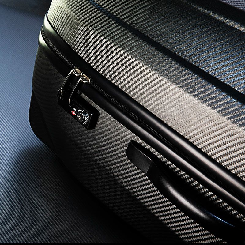 Racing r-2 CARBON（レーシング アールツー カーボン）